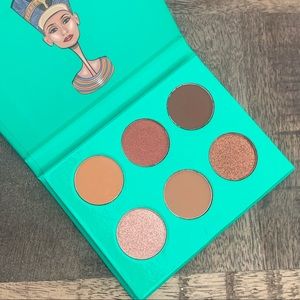 The Nubian by Juvia’s Eyeshadow Palette